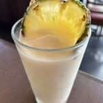 TGIフライデーズ - フローズン ピニャコラーダ790円