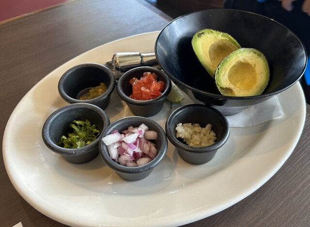 遅夜ごはん SIK eatery うつぼ公園店 （シック イータリー【旧店名】CAFE