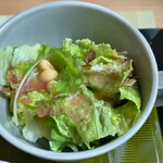 MegAiba - グリーンサラダ 蒸し大豆のせ