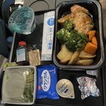 SEGAFREDO CAFFE - シンガポール航空ランチ　チキンステーキ、美味しい