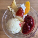 ラ ロゼッタ - フルーツパフェ
