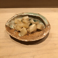 鮨 龍次郎 - ガリ