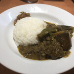 グラシア - 茄子のカレー