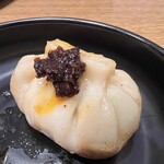 金まる餃子 - 金まる餃子 甘口ラー油のせ