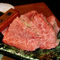 飛騨牛一頭家 馬喰一代 銀座 - 外バラ
