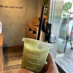 F&P Smoothie Cafe - 