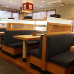 はま寿司 - 店内の様子