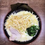 横浜家系ラーメン 龍馬家 - 