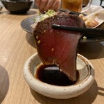 お好み焼き 遊人里 - 鰹刺し