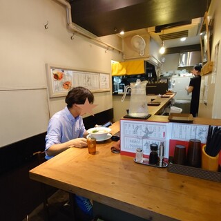 金魚ヌードル_2