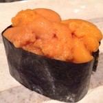誠 - 厚岸の「ウニ」
      誠ではお約束の塩水ウニ。