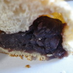 つぶあんぱんの断面