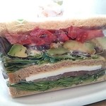 コウジ サンドイッチ - 生ハムとこだわりアボカドとモッツァレラ 450円（税抜き）