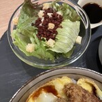 スリーピッグ - セットのサラダ