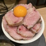 スリーピッグ - ローストポーク丼　頭大盛り
