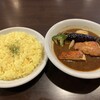 カレー リーブス