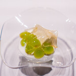 ル ソルシエ - 三良坂フロマージュのシェーブルチーズ/デラウェア Champagne Laurent-Perrierと蜂蜜のジュレ