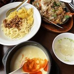 Zuu&Hein Myanmar Tea House - 