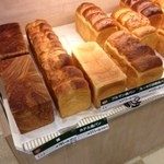Paris Croissant - 食パンの種類が豊富♪