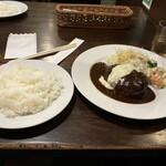 プクプク亭 - ハンバーグ220グラムとご飯普通盛り