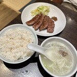 牛たん料理 閣 - 