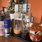 ◯肉定食 かわもと - 卓上調味料