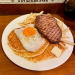 カフェ マチルダ - 自家製ランバージャックハムエッグパンケーキ