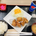 からあげ、定食、丼 がブリチキン。 - 料理写真:
