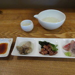 蕎麦ひら井 - 前菜盛り合わせと扶桑鶴