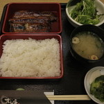 うなぎの松重 - うな重「大」（俯瞰）