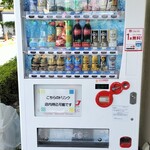 Fishmen - こちらの自販機の飲み物は持ち込みOK