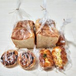 食ぱんの店 春夏＋秋冬 三宮センタープラザ店 - 土日のためにたっぷり購入