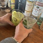 九時五時 - キウィサワーとすだちサワーで乾杯！！