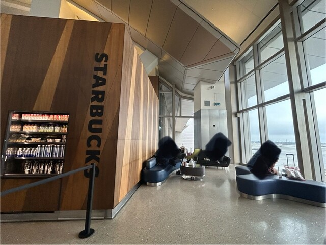 Starbucks Tom Bradley International Terminal - ロサンゼルス