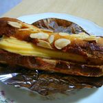 トゥレ ジュール - 【アーモンド エクレール…200円】♫2014/3