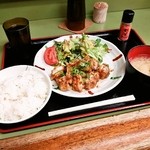 Torisukiya - 知覧鶏の唐揚げ定食