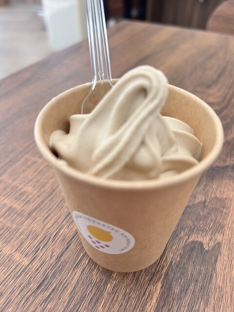 そふとくりーむ 京都にしかないヘーゼルナッツソフトクリーム』by Amerimo : chocolate