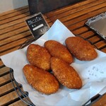 アンジェリーナ - 