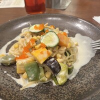 Tsuchi 農園野菜とチーズ料理 - 