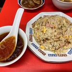 中華山田自動車 - 