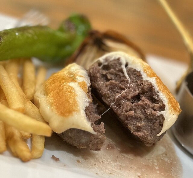 BISTRO CAFE LADIES & GENTLEMEN photo 2