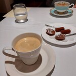 ル クレール - ｺｰﾋｰ､紅茶と焼菓子&生ﾁｮｺ