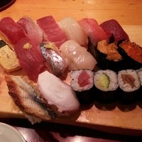 鮨政 西口店 - すし(大盛)  940円