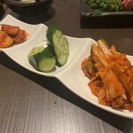 焼肉 わがんせ - キムチ盛り合わせ