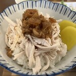 台湾茶専門店ランプ屋 - 鶏肉ジーロー飯