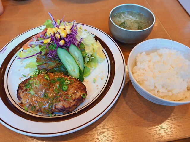 星さん家のハンバーグ - 館腰（ハンバーグ）の写真