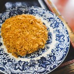 ヨコクラうどん - ジューシーミンチカツ