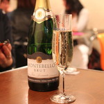 puccii - Montebello Brut Vino Spumante