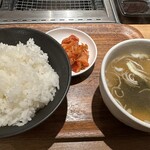 精肉店直営 焼肉定食 やまと - 