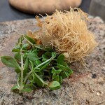 acanthe - 北海道産エイのほっぺ！！エイ、、、食べるの初めて！！器も備前焼で素敵( ´∀｀)